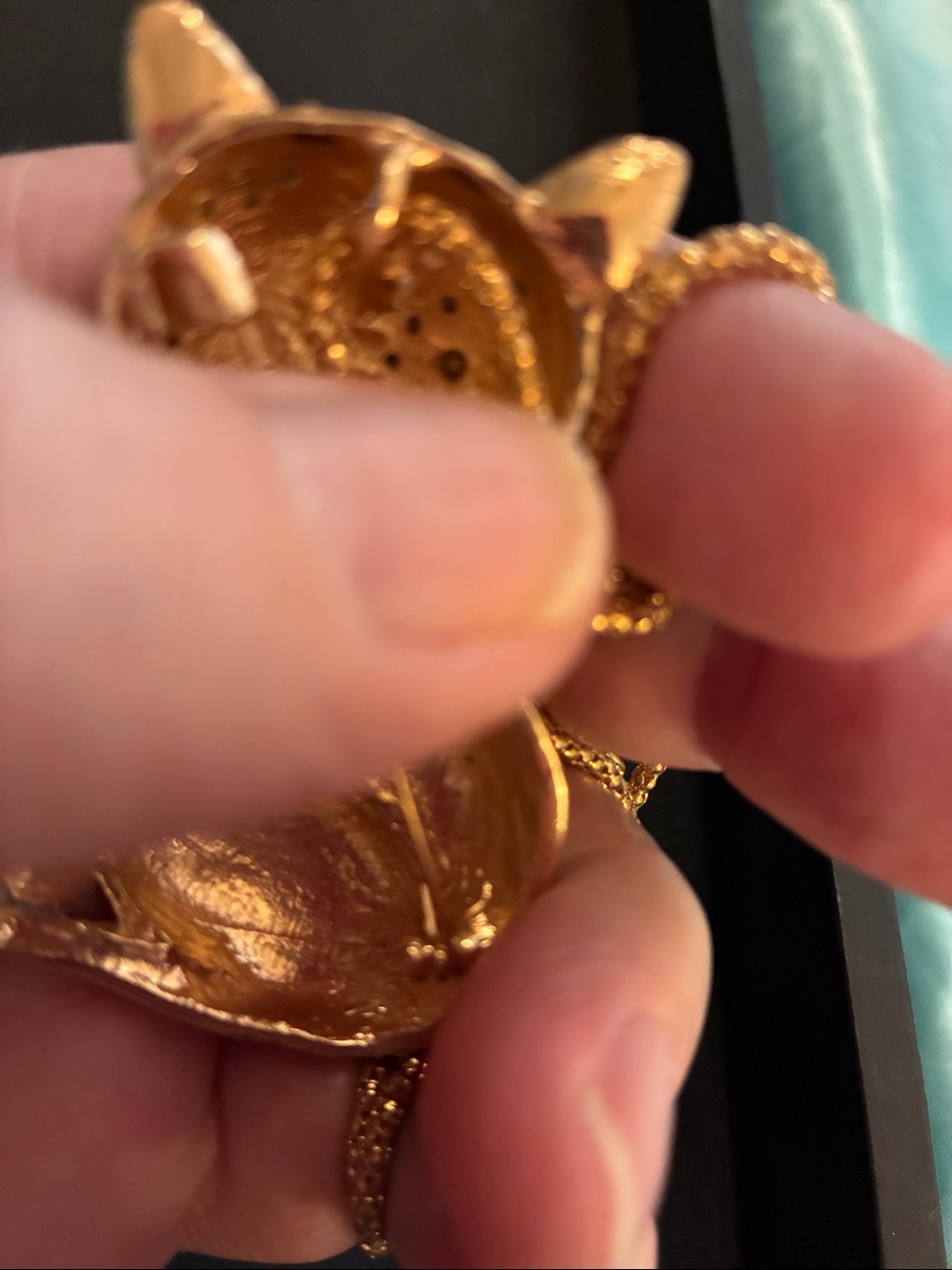 Gold Cat Pendant Necklace and Brooch together with Multicolor Crystals -
NWOT - Picture 9 of 9
